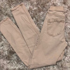 Light pink mid rise jean leggings